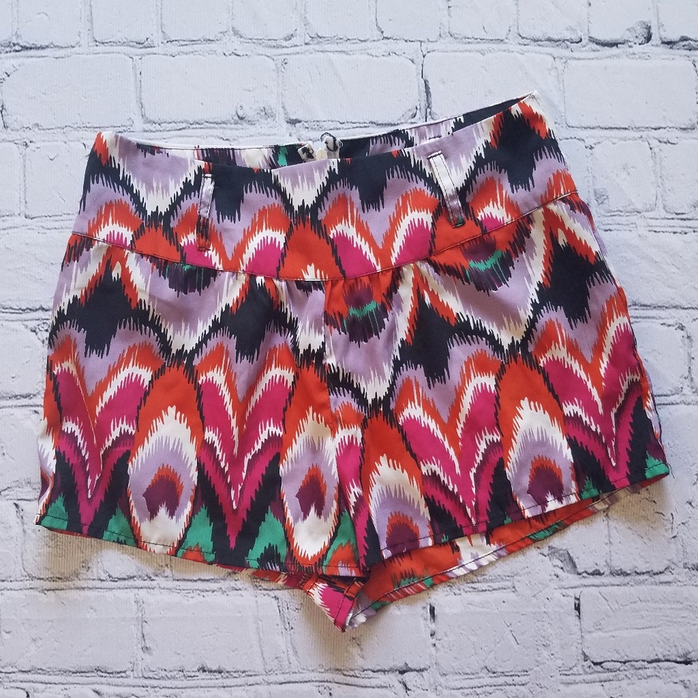 NWOT Wet Seal Fun Flirty Colorful Shorts Sz XS